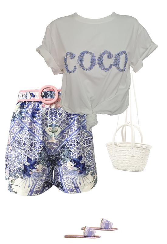 Coco White Tee – Effortless & Oversized for Everyday Cool